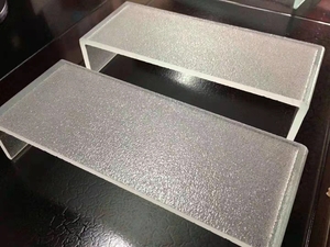 U玻
